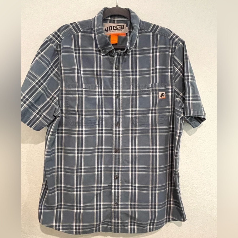 Men’s Duluth trading 40 Grit plaid button down in blues Size L